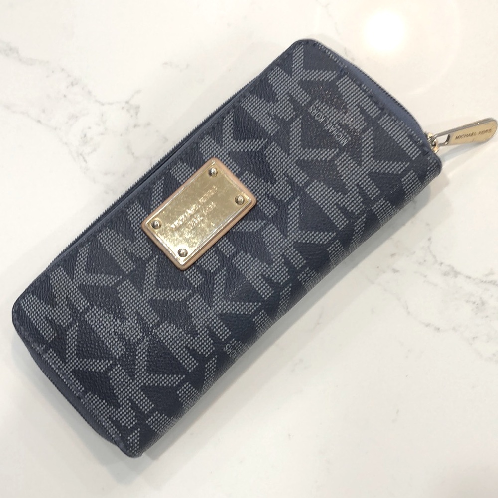 Michael Kors wallet - navy and gold